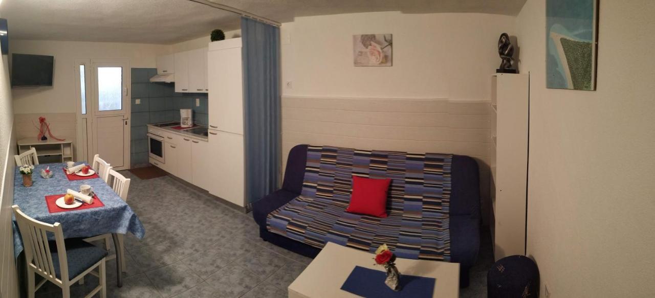 Apartmani Tanja Бол Экстерьер фото