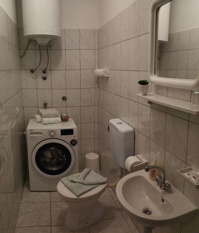 Apartmani Tanja Бол Экстерьер фото